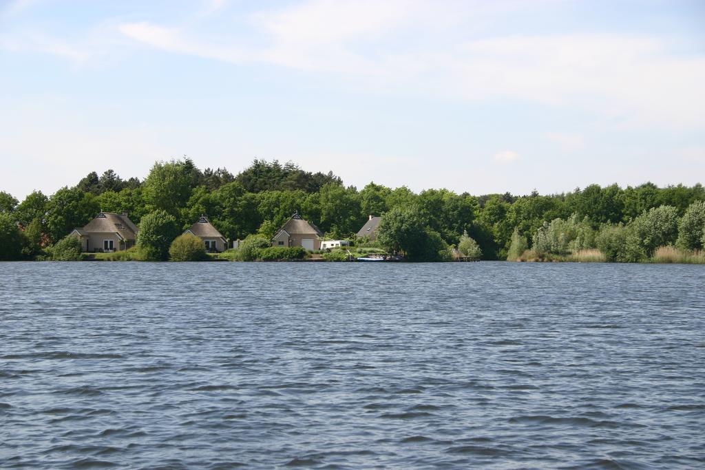 Vakantiepark Emslandermeer Vlagtwedde Exterior photo
